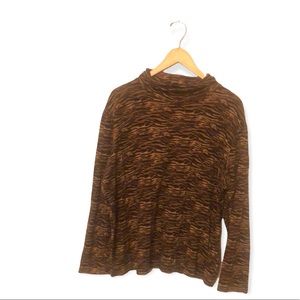 Size 1X Jones New York Signature Woman animal print turtleneck